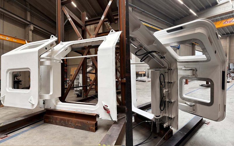 Twin Pantograph Doors for Luxury Superyacht
