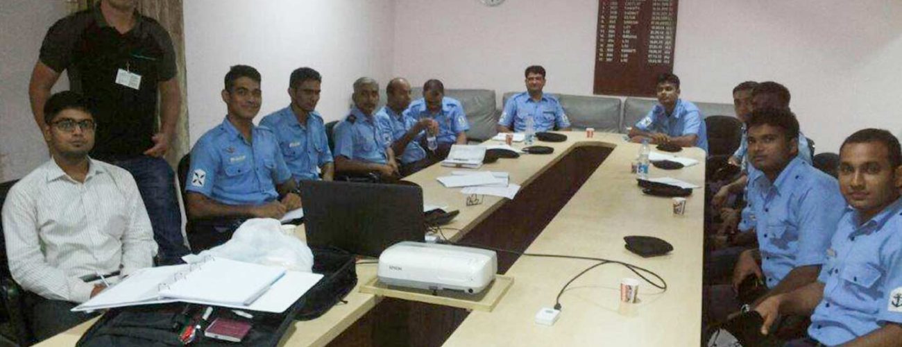 Newthex - Training crew ro-ro ramp navy