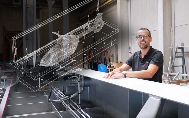 newthex-news-heli-lifting-platform-superyacht-helideck-to-hangar-01