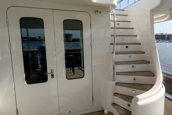newthex-superyacht-double-hinged-door-accomodation