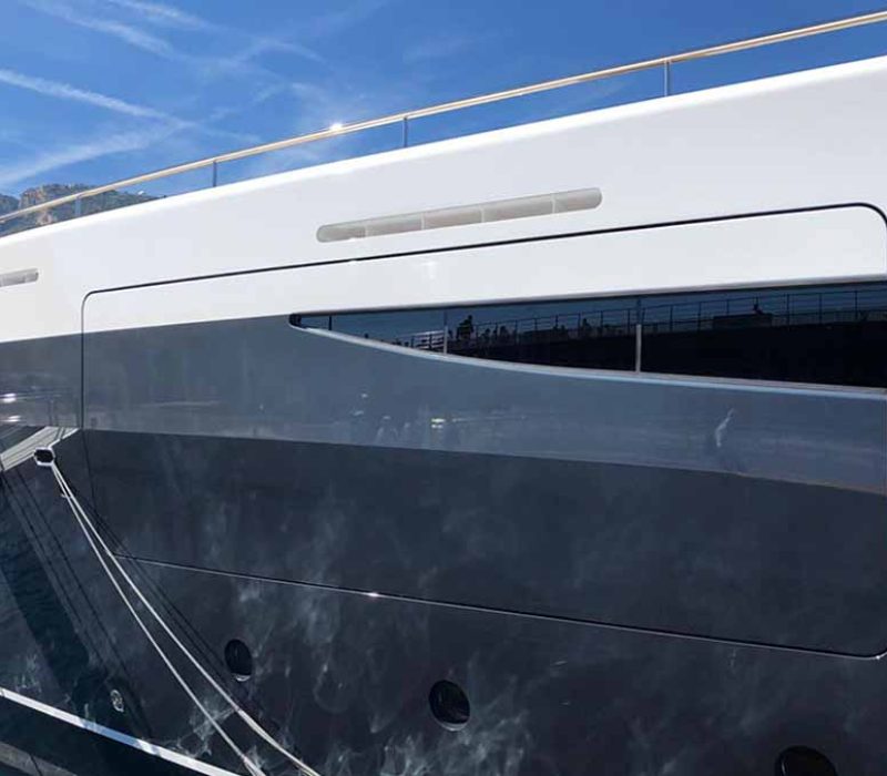 newthex-superyacht-tender-door-with-window